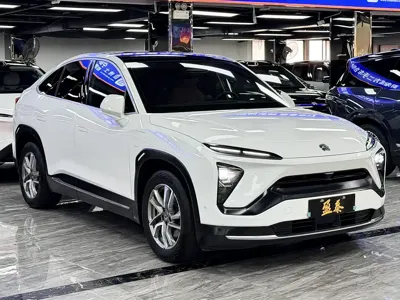Nio EC6 2021, 70000 км, за 143800 CNY
