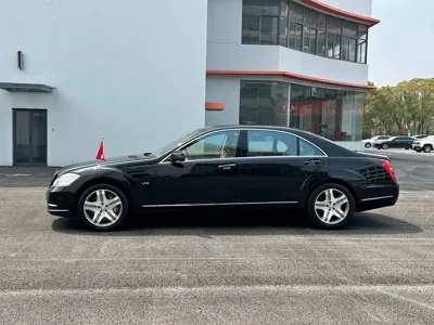Mercedes-Benz S-Class 2010, 90000 км, за 258000 CNY