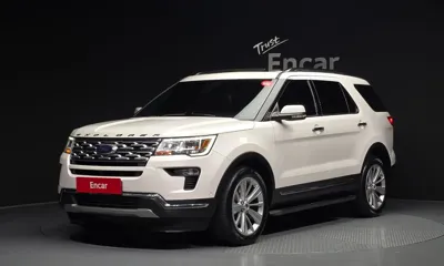 Ford Explorer · 2019 год