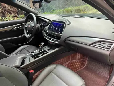 Cadillac CT5 2021, 60000 км, за 113800 CNY - фото 9