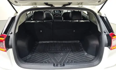 Kia Niro 2018, 71753 км, за 12900000 KRW - фото 20
