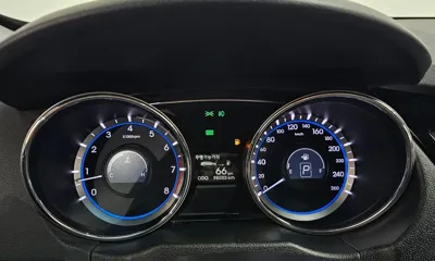 Hyundai Sonata 2011, 98003 км, за 3990000 KRW - фото 8