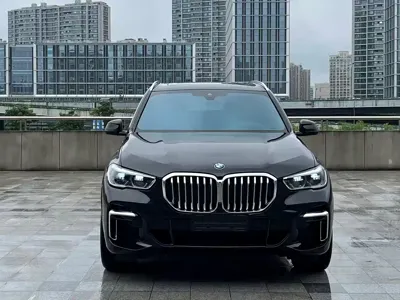 BMW X5 2023, 30000 км, за 415000 CNY