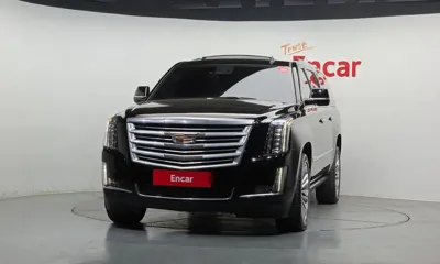 Cadillac Escalade 2016, 50027 км, за 41690000 KRW - фото 3