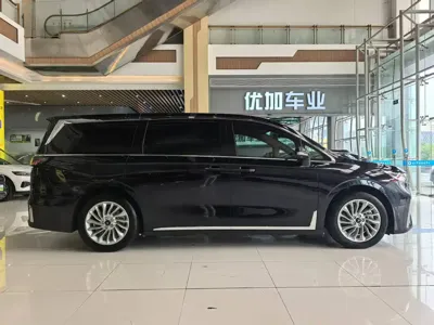 Voyah Dreamer 2023, 60000 км, за 168800 CNY