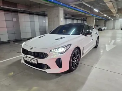 Kia Stinger 2018, 151100 км, за 17990000 KRW