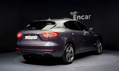 Maserati Levante 2018, 163514 км, за 28500000 KRW