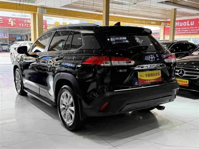 Toyota Corolla Cross 2023, 33000 км, за 78800 CNY