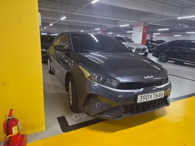 Kia K3 · 2023 год