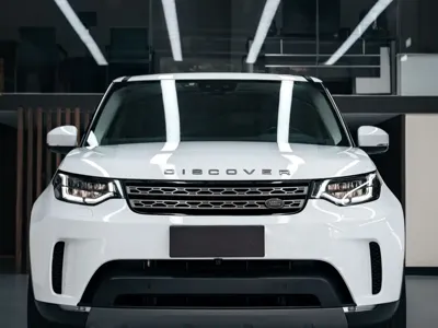 Land Rover Discovery 2019, 90000 км, за 196800 CNY