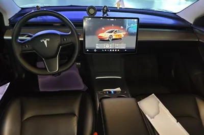 Tesla Model 3 2022, 42500 км, за 162709.39 CNY - фото 18