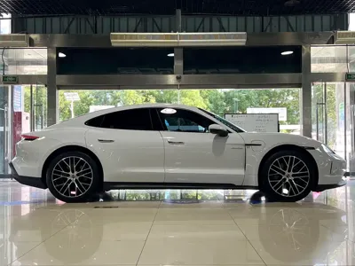 Porsche Taycan 2025, 14000 км, за 758000 CNY - фото 8