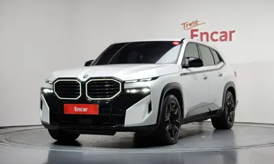 BMW XM · 2023 год