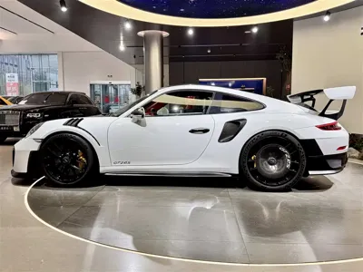 Porsche 911 2018, 6000 км, за 2488800 CNY - фото 4
