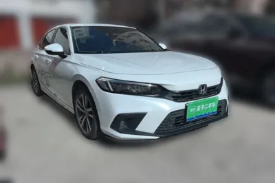 Honda Civic 2023, 52000 км, за 85817.56 CNY