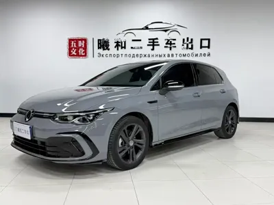 Volkswagen Golf · 2022 год