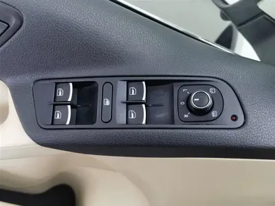 Volkswagen Tiguan 2016, 160500 км, за 25900 CNY - фото 9