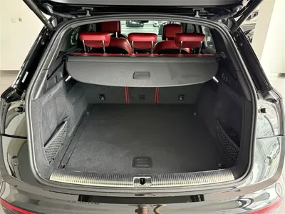 Audi SQ5 2023, 50500 км, за 243800 CNY - фото 9