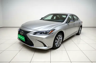 Lexus ES 2020, 144400 км, за 166822.17 CNY - фото 1