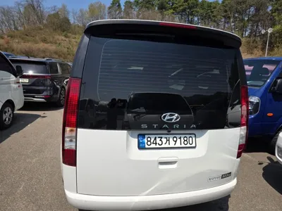 Hyundai Staria 2023, 72118 км, за 21900000 KRW