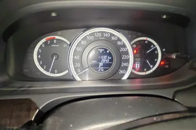 Honda Accord 2014, 113300 км, за 54934.39 CNY - фото 8