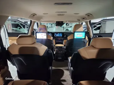 Kia Canival 2021, 30166 км, за 28000000 KRW