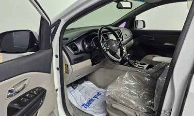 Kia Canival 2019, 151905 км, за 9500000 KRW - фото 10
