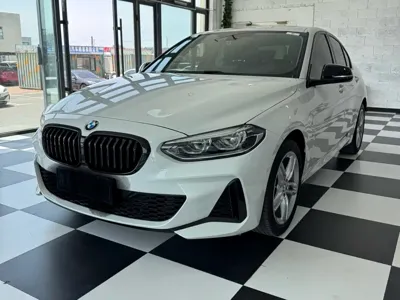 BMW 1 Series · 2022 год