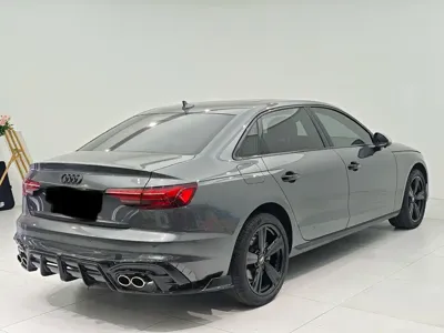 Audi A4L 2021, 52000 км, за 102800 CNY - фото 12