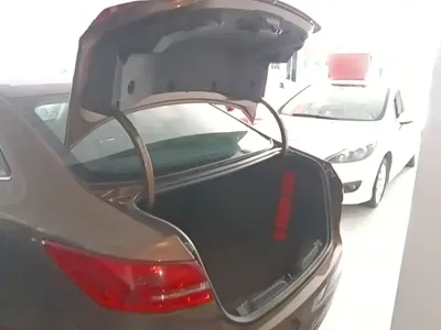 Ford Escort 2015, 70100 км, за 18100 CNY - фото 19
