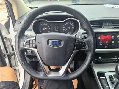 Geely Emgrand GS 2018, 57200 км, за 28800 CNY - фото 11