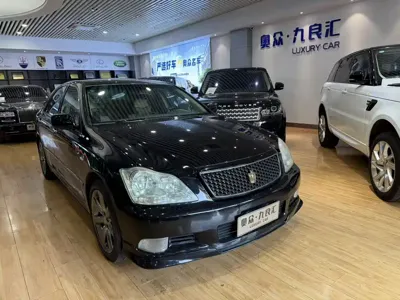 Toyota Crown · 2008 год