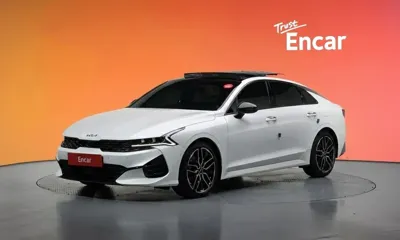 Kia K5 · 2023 год