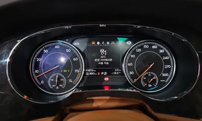 Bentley Bentayga 2019, 93876 км, за 93000000 KRW - фото 8