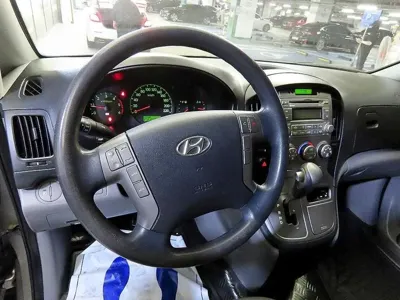 Hyundai Starex 2015, 210176 км, за 6800000 KRW - фото 8