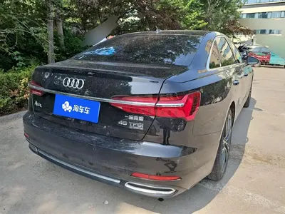 Audi A6L 2021, 102100 км, за 202000 CNY - фото 3