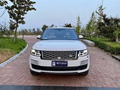 Land Rover Range Rover 2022, 30000 км, за 838800 CNY