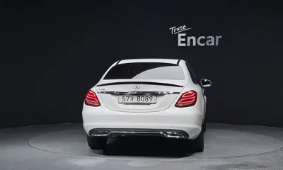 Mercedes-Benz C-Class 2017, 80656 км, за 15300000 KRW