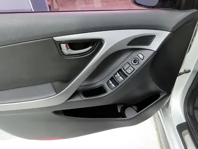 Hyundai Avante 2015, 21446 км, за 4659.29 USD - фото 16