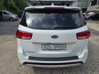 Kia Canival 2016, 149000 км, за 9900000 KRW
