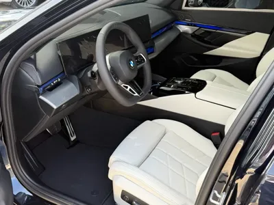 BMW 5-Series 2025, 2854 км, за 38200000 KRW - фото 8
