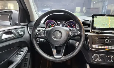 Mercedes-Benz GLS-Class 2017, 198943 км, за 26990000 KRW - фото 14