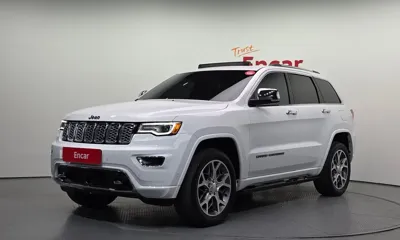 Jeep Cherokee · 2021 год