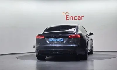 Tesla Model S 2023, 119795 км, за 73765.68 USD