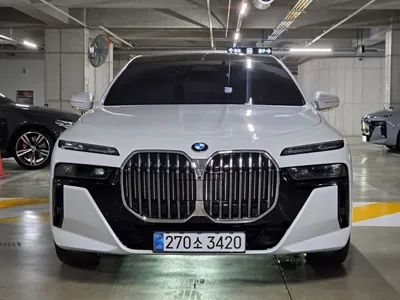 BMW 7-Series 2025, 23868 км, за 118000000 KRW
