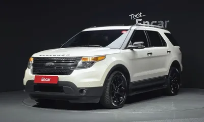Ford Explorer · 2014 год
