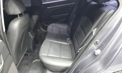 Hyundai Avante 2018, 80080 км, за 9900000 KRW - фото 12