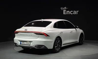 Hyundai Grandeur 2023, 68599 км, за 27800000 KRW