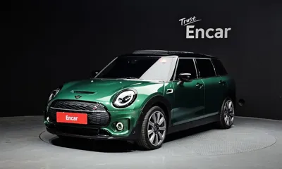 MINI Clubman · 2023 год
