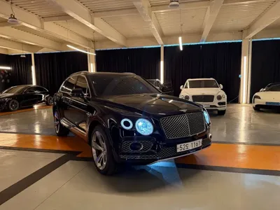 Bentley Bentayga 2018, 67000 км, за 105000000 KRW